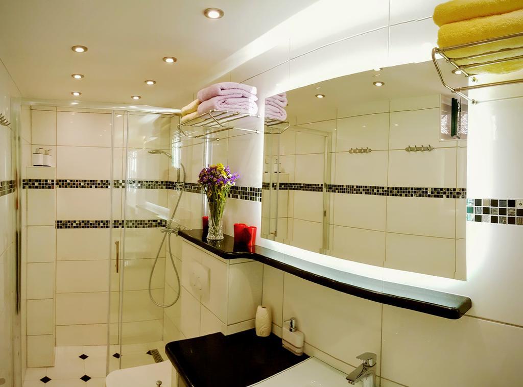 Karmen'S Apartment One Сплит Екстериор снимка