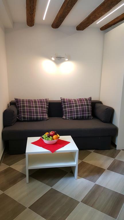 Karmen'S Apartment One Сплит Екстериор снимка