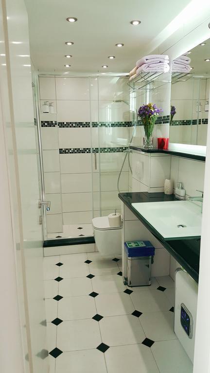 Karmen'S Apartment One Сплит Екстериор снимка