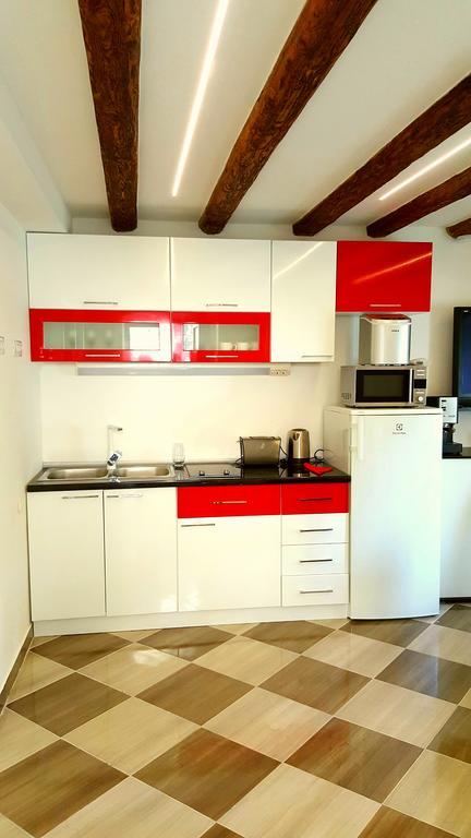 Karmen'S Apartment One Сплит Екстериор снимка